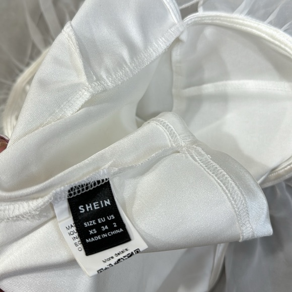 White Fairy Chiffon Ruffle Sleeve Crop Top - Picture 8 of 8